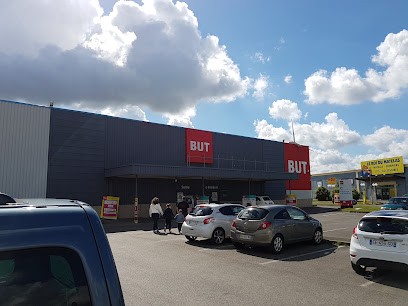 BUT, Magasin de Meubles et Décoration à Vauchelles-les-Quesnoy