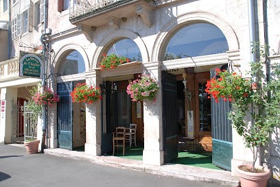 La Vitrine De L'Atelier, Magasin de Meubles et Décoration à Tournus