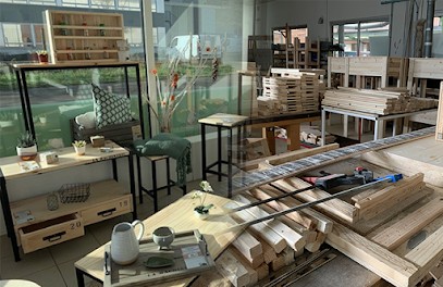 La Machinerie, Magasin de Meubles et Décoration à Laval