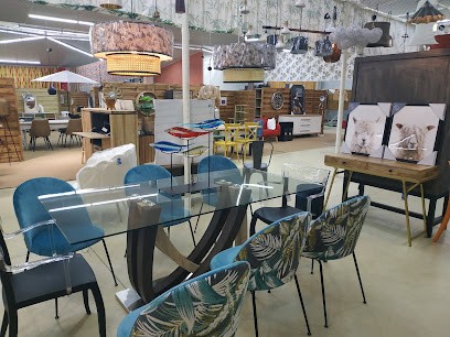 BAGI meuble, Magasin de Meubles et Décoration à Pavie