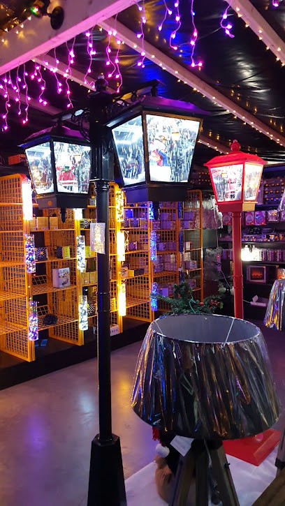Puces 39 (CENTRAKOR), Magasin de Meubles et Décoration à Petit-Noir