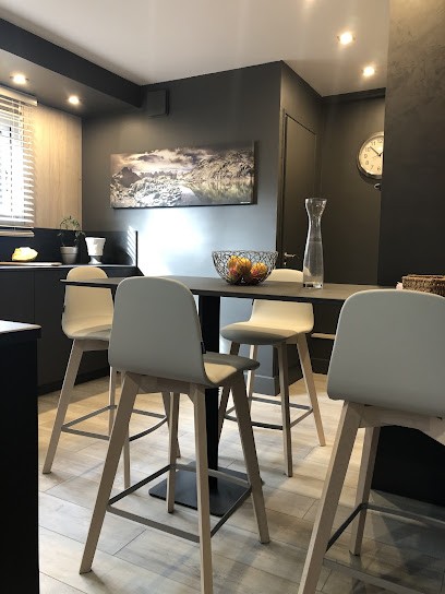 INTERIEUREMENT-VOTRE, Magasin de Meubles et Décoration à Duingt
