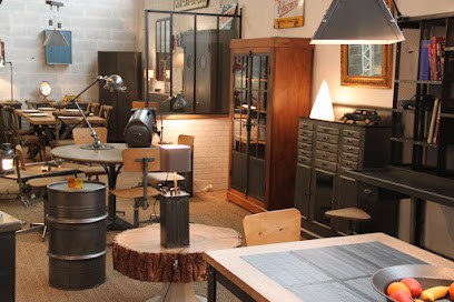 Atelier ADMO Mobilier Industriel et Design + Mobilier bureau occasion, Fabricant de Meubles à Beaumont-Pied-de-Boeuf