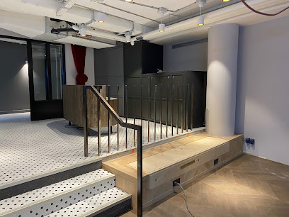 → Solid Surface Concept - Transformateur De Solid Surface, Fabricant De Meubles à Chaveyriat