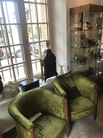 Élégances antiquités, Magasin de Meubles et Décoration à Vernon