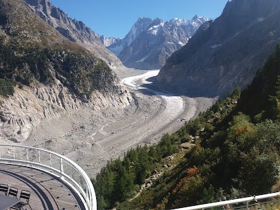 SARL Romaric GAUTHIER, Fabricant de Meubles à Chamonix-Mont-Blanc