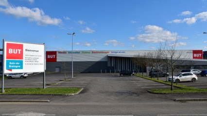 But Magasin De Meubles à Bain-de-Bretagne