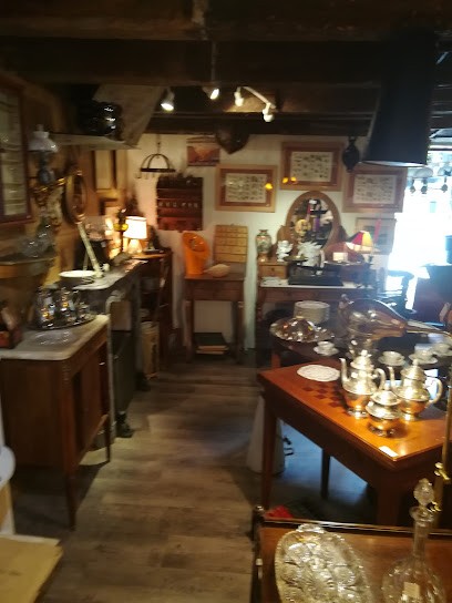 La Brocante d'Yvoire, Magasin de Meubles et Décoration à Yvoire