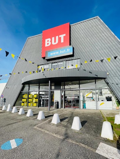 But, Magasin De Meubles à Saint-Aubin-sur-Scie