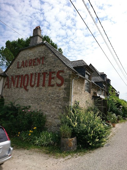 LAURENT DÉCO Magasin De Décoration /CHEZ BRIGITTE Chambres D'hôtes, Magasin de Meubles et Décoration à Pazayac
