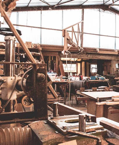 Xavier Favaro - Artisan Ébéniste, Fabricant de Meubles à Hagetmau